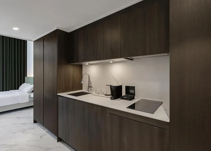 New Cz Nampo Hotel 4*